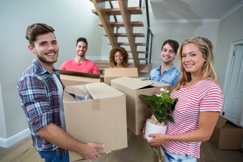 Packing and transport support for business premises near Belsize Park