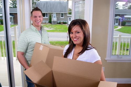Removal van service for homes and flats in Belsize Park
